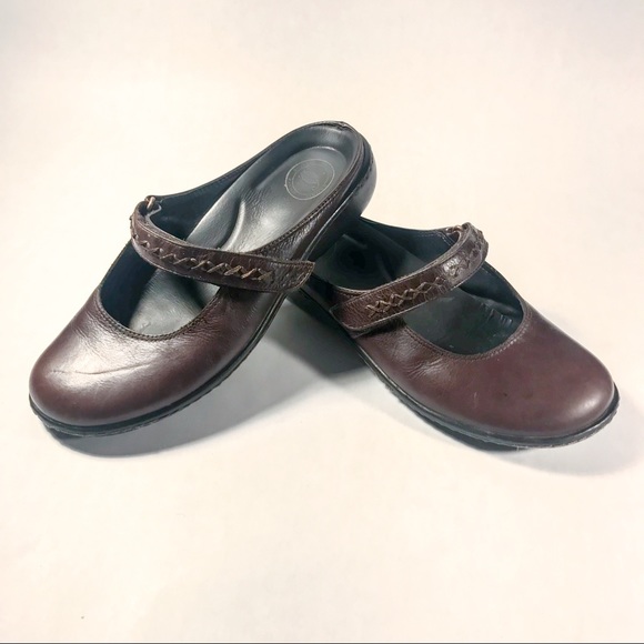 NURTURE Mary Jane Brown Leather Slip On Shoes 7.5 - Picture 1 of 5